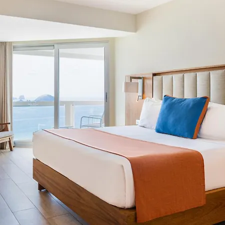 Park Royal Beach Ixtapa-3