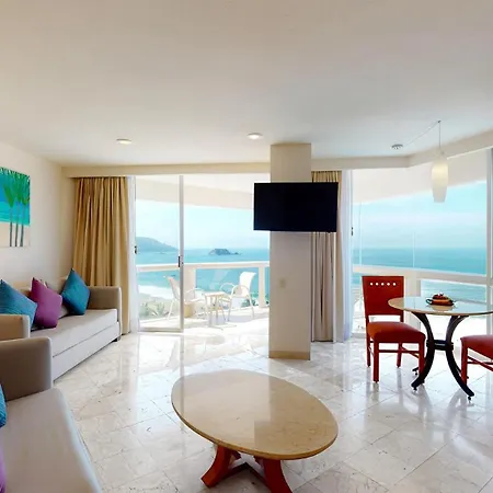 Park Royal Beach Ixtapa-2